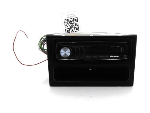 Autoradio OPEL CORSA C (X01) 1.4 Twinport (F08, F68) (90 hp) 31875589