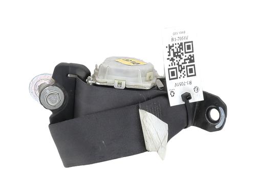Cinto de segurança traseiro esquerdo Cinto de segurança traseiro esquerdo SUZUKI SWIFT III (MZ, EZ) 1.3 DDiS (RS413D) (75 hp) 36350756 36350756