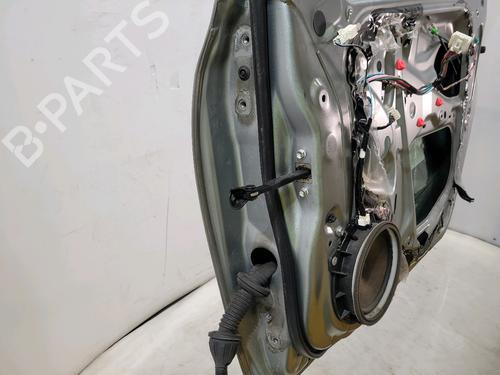 Right front door TOYOTA YARIS (_P9_) 1.4 D-4D (NLP90_, NLP90R) | BP32378993C3
