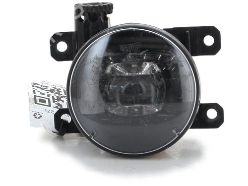 Used Right front fog light PEUGEOT 3008 II SUV (MC_, MR_, MJ_, M4_) 2.0 BlueHDi 180 (177 hp) 29416822