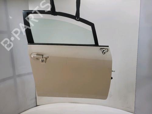 Used Right front door Right front door 38768791 38768791