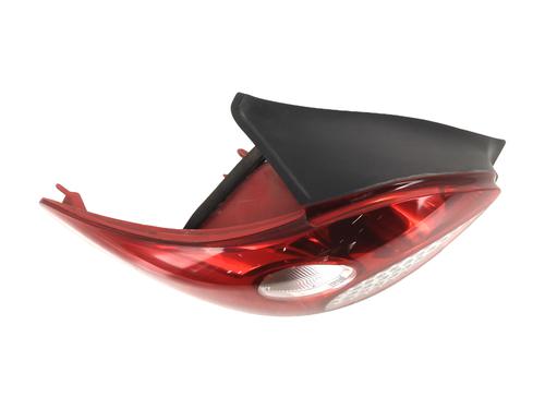 Used Left taillight Left taillight PEUGEOT 206+ (2L_, 2M_) 1.4 i (73 hp) 34118754 34118754