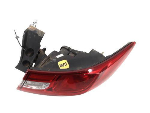 Used Right taillight RENAULT CLIO IV (BH_) 1.2 16V (73 hp) 30584319