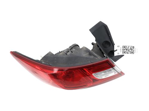 left-taillight-renault-clio-iv-bh_-2012-2013-2014-2015-2016-2017-2018-2019-2020-2021-31577786 main image