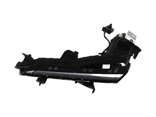 Used Right daytime light PEUGEOT 508 SW II (FC_, FJ_, F4_) 1.6 PureTech 180 (181 hp) 31122049