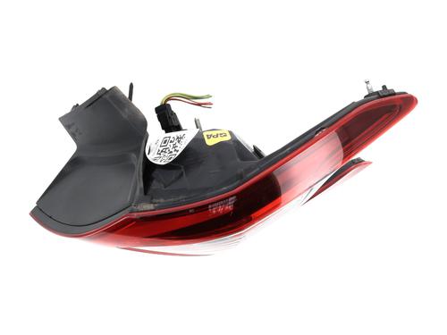 Used Right taillight PEUGEOT 308 II (LB_, LP_, LW_, LH_, L3_) 1.6 BlueHDi 120 (120 hp) 31662290