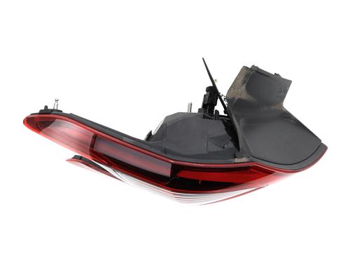 Used Left taillight PEUGEOT 308 II (LB_, LP_, LW_, LH_, L3_) 1.2 THP 130 (131 hp) 30768660