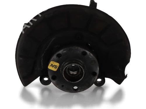 Used Left front steering knuckle Left front steering knuckle VW SCIROCCO III (137, 138) 2.0 TDI (140 hp) 33532811 33532811