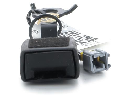 Used Seat buckle Seat buckle PEUGEOT 5008 II (MC_, MJ_, MR_, M4_) 1.2 THP (MRHNYH, MRHNYW, MRHNSJ, MRHNSU, MRHNSM) (131 hp) 33420490 33420490