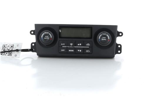 Used Climate control KIA SORENTO I (JC) 2.5 CRDi (170 hp) 21548744