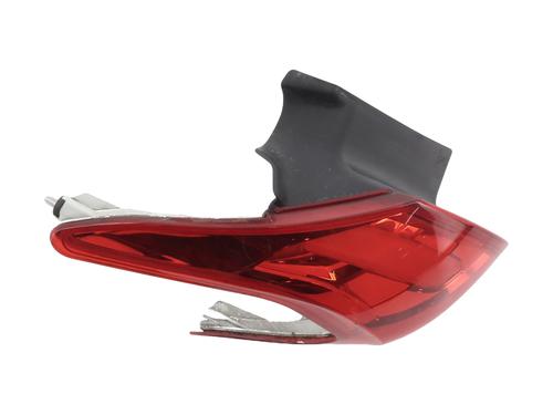 Used Left taillight PEUGEOT 2008 I (CU_) 1.2 THP 130 / PureTech 130 (130 hp) 32225742