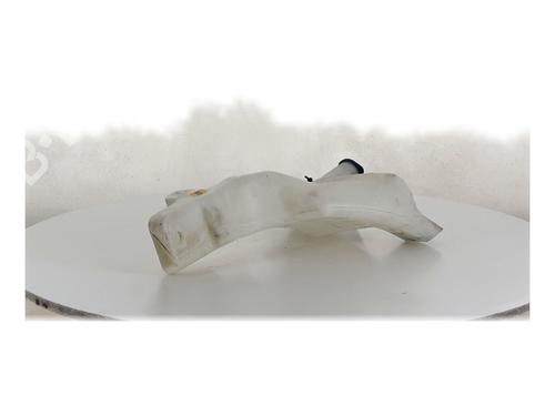 Used Windscreen washer tank FORD FIESTA V (JH_, JD_) 1.4 TDCi (68 hp) 30558004