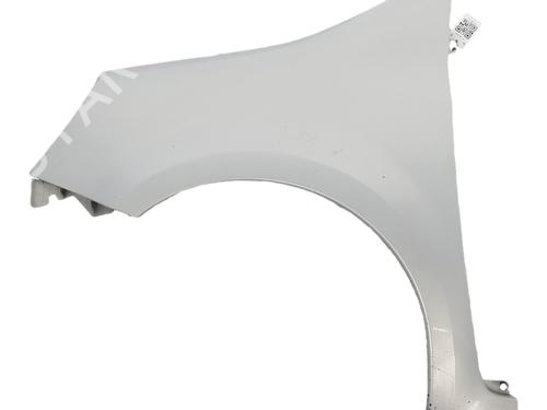 Used Left front fenders Left front fenders 38042571 38042571