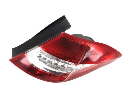 Piloto trasero derecho CITROËN C4 II (NC_) 1.6 THP 155 (156 hp) 30808257