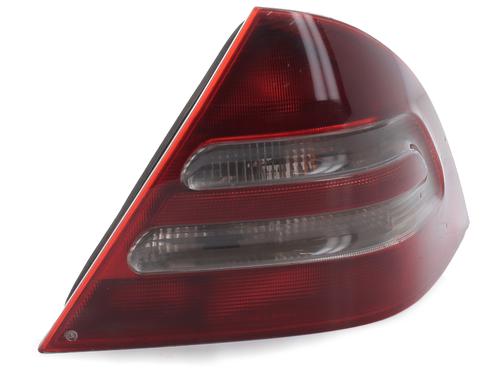 Right taillight MERCEDES-BENZ C-CLASS (W203) C 270 CDI (203.016) | BP31938331C35 