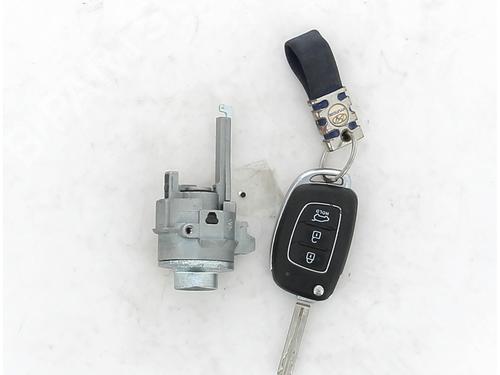 Used Ignition barrel HYUNDAI i20 II (GB, IB) 1.1 CRDi (75 hp) 17795246