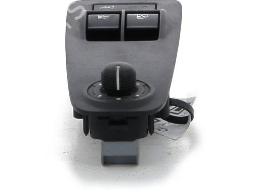 Left front window switch PEUGEOT BOXER Van 2.0 BlueHDi 130 | BP33809498I27 - Image 3