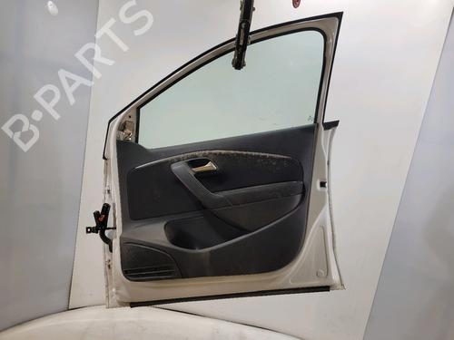 Right front door VW POLO V (6R1, 6C1) 1.2 TSI 16V | BP30190651C3