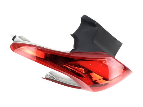 Used Left taillight PEUGEOT 2008 I (CU_) 1.6 VTi (120 hp) 29623985