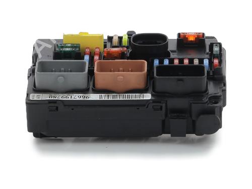 Używane Skrzynka bezpieczników CITROËN C3 Picasso (SH_) 1.6 HDI 90 (92 hp) 29741445
