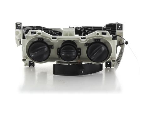 climate-control-fiat-punto-188_-1999-2000-2001-2002-2003-2004-2005-2006-2007-2008-2009-2010-2011-2012-30895269 main image