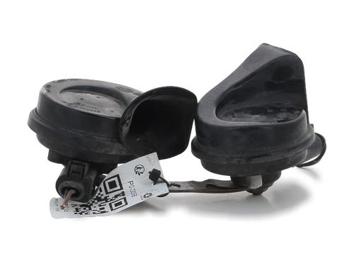 Horn VW PASSAT B5.5 Variant (3B6) 1.9 TDI | BP29762040E13 