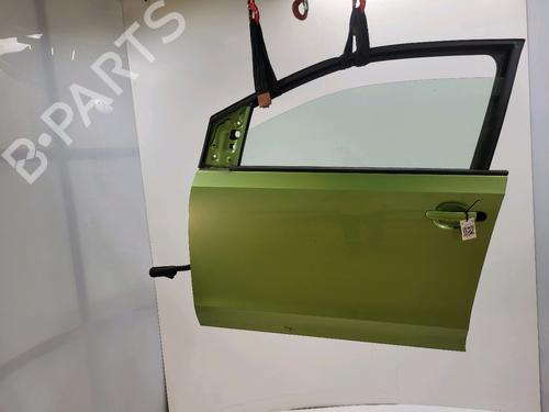 Used Left front door Left front door 36692118 36692118