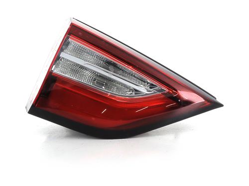 Venstre baklys, luke Venstre baklys, luke RENAULT SCÉNIC IV (J9_) 1.3 TCe 140 (140 hp) 33646382 33646382