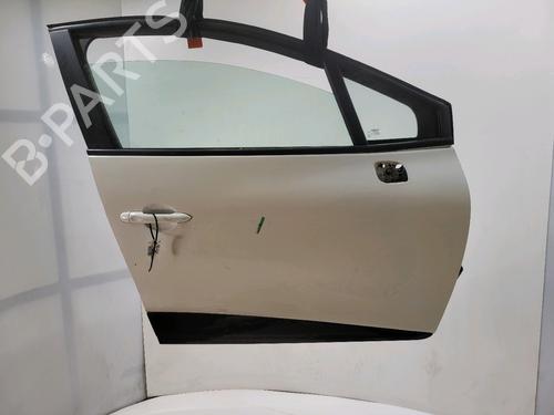 Used Right front door Right front door 38947834 38947834