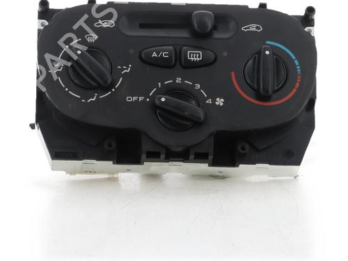 climate-control-peugeot-206-cc-2d-2000-2001-2002-2003-2004-2005-2006-2007-2008-38480012 main image