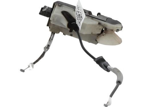 Front left lock PEUGEOT 2008 I (CU_) 1.2 THP 110 / PureTech 110 | BP27582375C98 