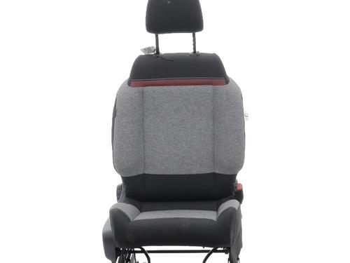 Used Right front seat Right front seat CITROËN C3 III (SX) 1.2 PureTech 82 (83 hp) 34177277 34177277