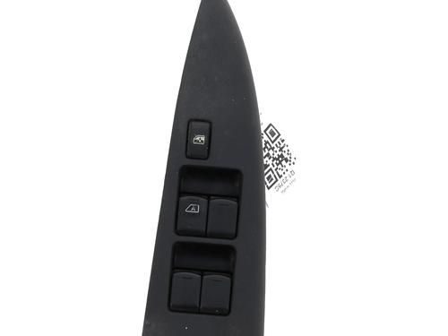 Used Left front window switch NISSAN NOTE (E11, NE11) 1.4 (88 hp) 30982734