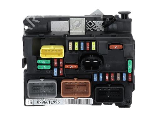 Fuse box CITROËN C3 II (SC_) 1.2 VTi 82 | BP40488142E1 - Image 2