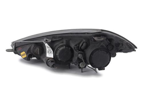 Right headlight HYUNDAI COUPE II (GK) 2.0 GLS | BP32040263C29