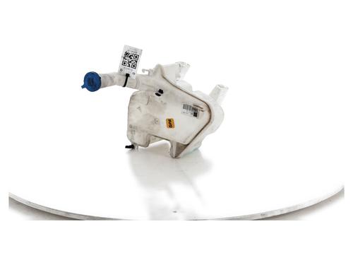 Windscreen washer tank TOYOTA YARIS (_P9_) 1.3 VVT-i (SCP90_, SCP90R) | BP30334925C113