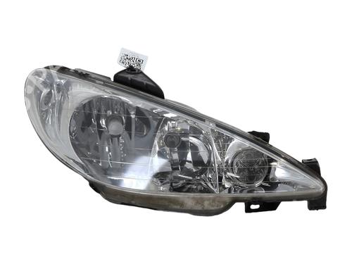 Used Right headlight PEUGEOT 206 Hatchback (2A/C) [1998-2012]  27510532