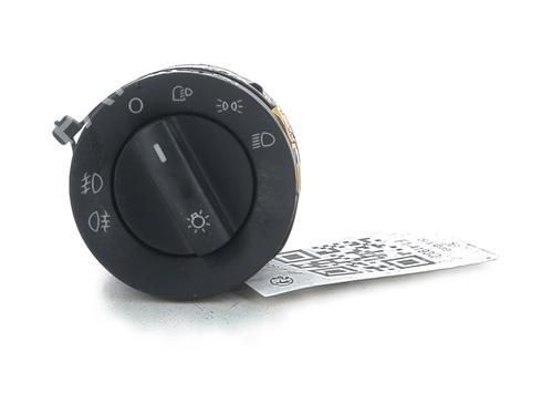 Devioluci VW TOUAREG (7LA, 7L6, 7L7) 5.0 V10 TDI (313 hp) 31152298