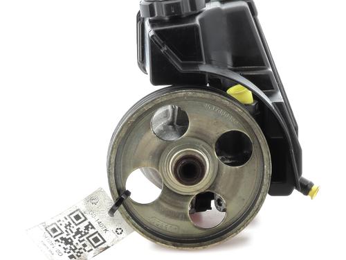 Used Steering pump PEUGEOT 206 Hatchback (2A/C) 2.0 HDI 90 (90 hp) 22613775