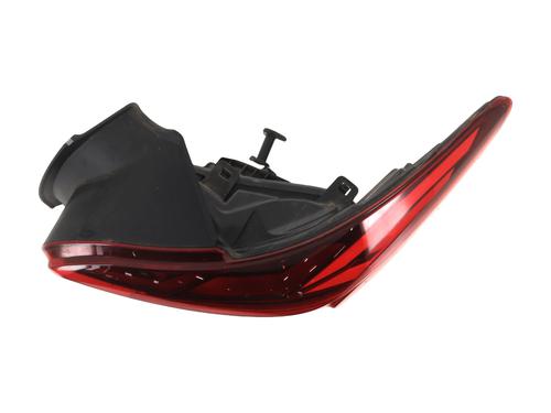 right-taillight-dacia-sandero-iii-2021-32225523 main image