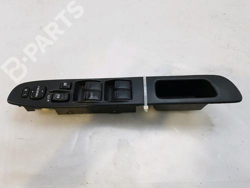 Used Left front window switch Left front window switch SUBARU IMPREZA Saloon (GD) 2.5 i WRX AWD (GDG) (230 hp) 11093044 11093044