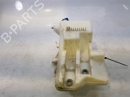 Windscreen washer tank VOLVO V40 Hatchback (525) D3 (150 hp) 15854541