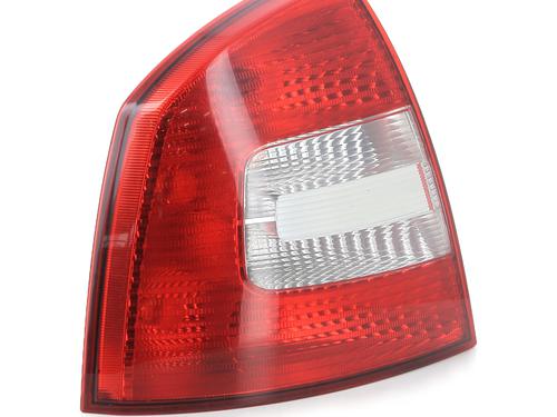 Left taillight SKODA OCTAVIA II (1Z3) 1.6 TDI | BP24872068C34 