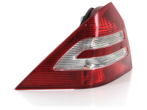 Venstre Baklys MERCEDES-BENZ C-CLASS (W203) C 200 CDI (203.007) | BP30054300C34 