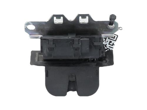 Used Tailgate lock OPEL INSIGNIA A (G09) 2.0 CDTI (68) (131 hp) 32202452