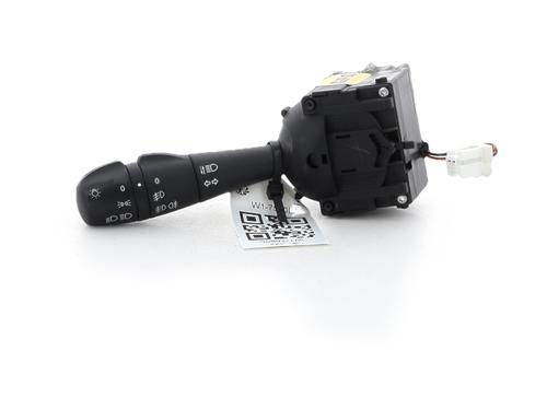 Used Switch Switch DACIA SANDERO II 1.5 dCi 75 / Blue dCi 75 (B8JW, B8M4, B8AH, B8M7, B8M6) (75 hp) 36007029 36007029