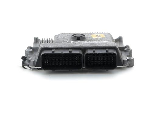 Motorstyringsenhet Motorstyringsenhet PEUGEOT 308 II (LB_, LP_, LW_, LH_, L3_) 1.2 THP 130 (131 hp) 34204654 34204654