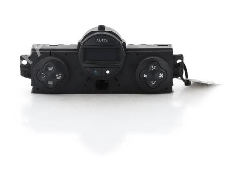 Used Climate control Climate control RENAULT KANGOO / GRAND KANGOO II (KW0/1_) 1.5 dCi 85 (KW0K, KW0L, KW0B) (86 hp) 36252479 36252479
