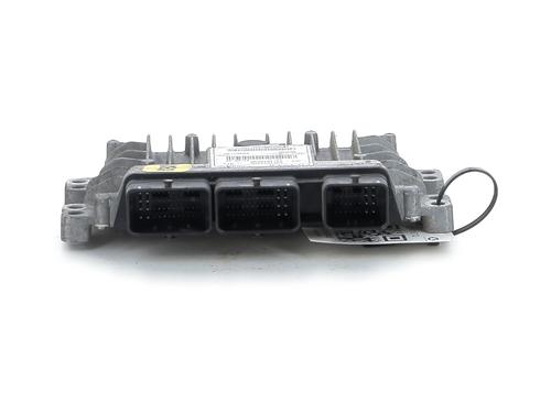 Used Engine control unit (ECU) Engine control unit (ECU) RENAULT TWINGO II (CN0_) 1.5 dCi 90 (86 hp) 33685387 33685387