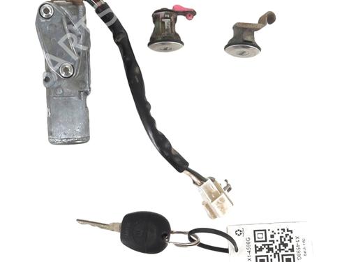 Used Ignition barrel NISSAN PICK UP (D22) 2.5 dCi 4WD (133 hp) 31032163